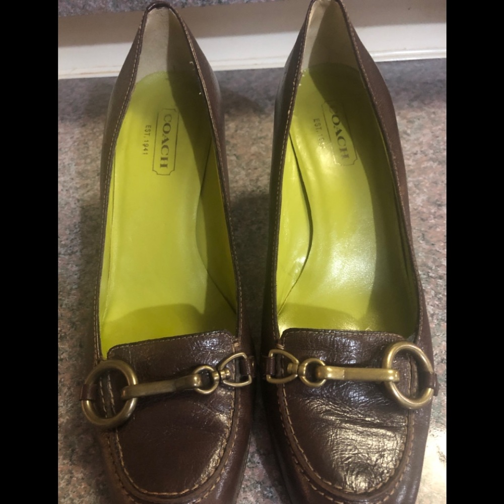 Coach Aubrey Heels